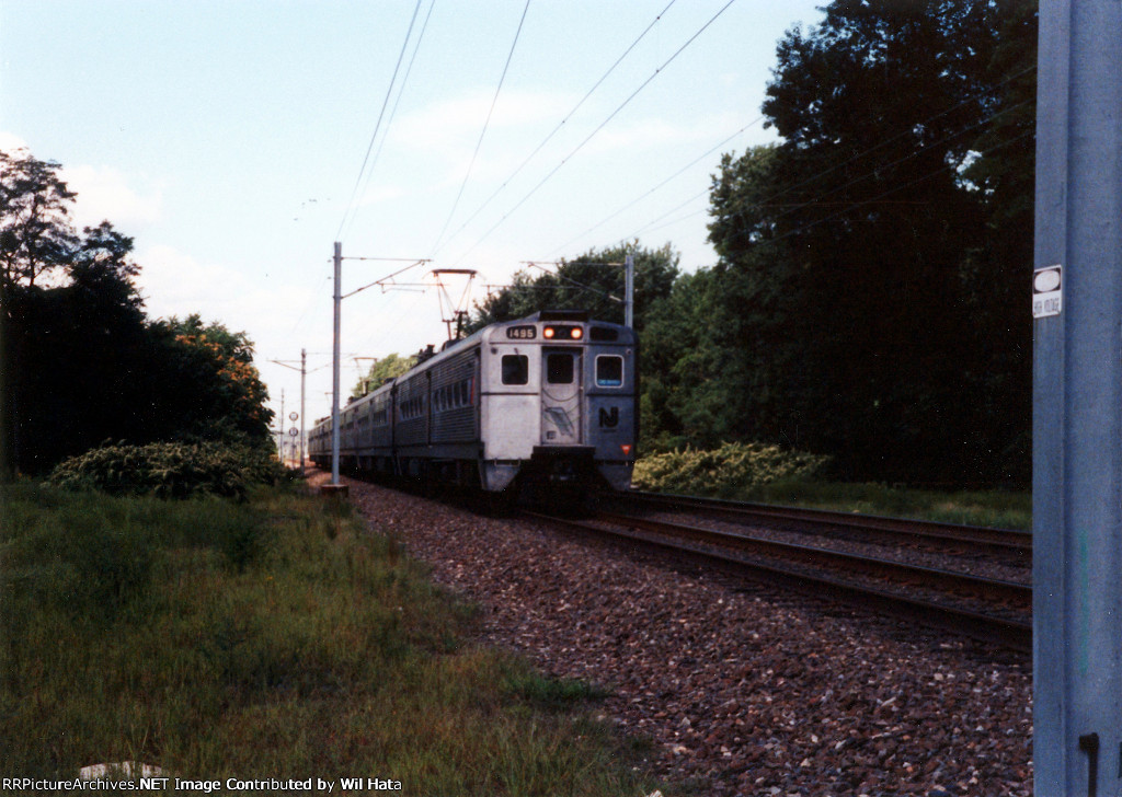 NJT Arrow III Coach 1495